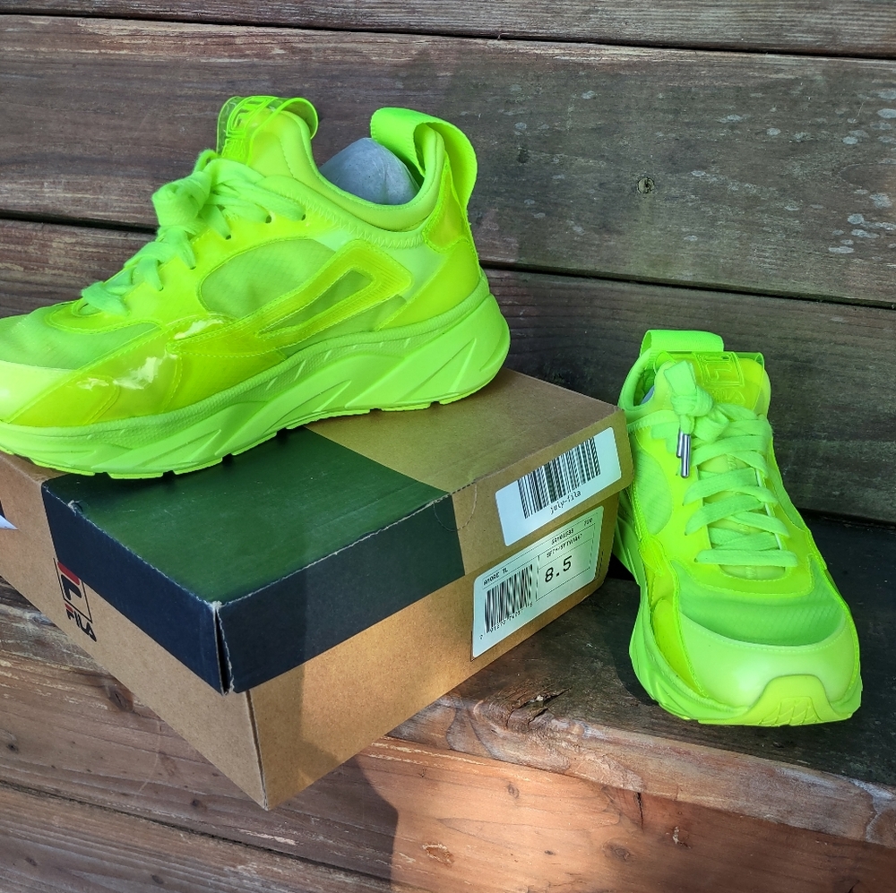 Fila Amore Safety Yellow Men's Sneakers Size 8.5